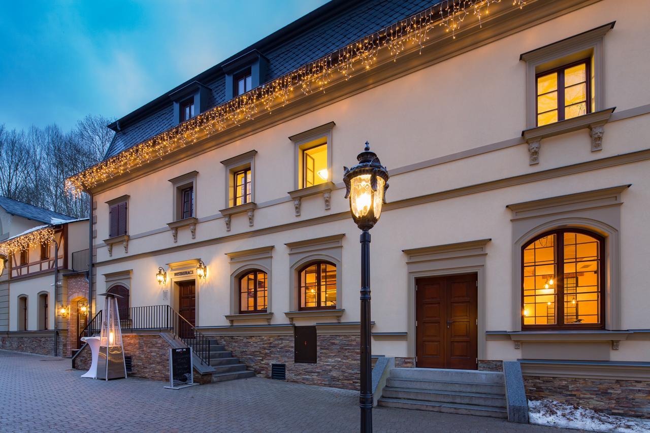 Hotel Male Versailles Karlovy Vary Dış mekan fotoğraf